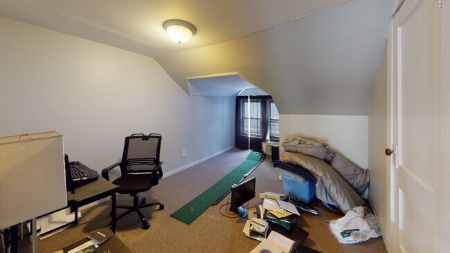 Building Photo - 34 Saranac St
