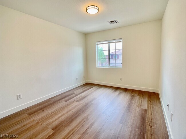Building Photo - 3720 Gallowtree Ave