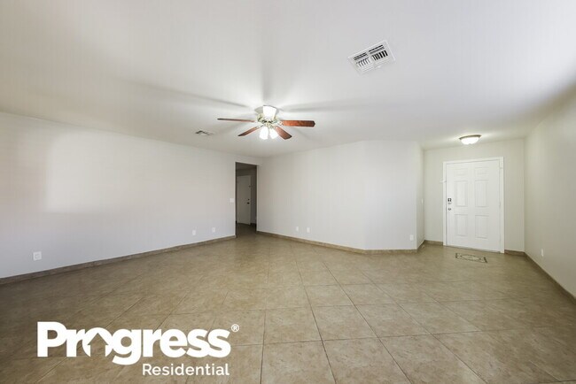 Foto del edificio - 10610 W Louise Dr