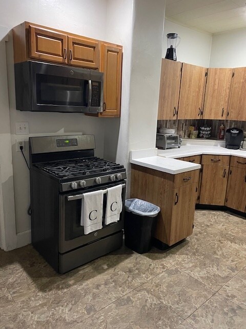 Cocina Estufa de gas y microondas - 4 Hickory St