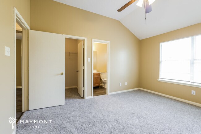 Foto del edificio - 16039 Imperial Forest Ln