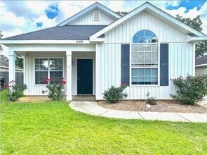 Building Photo - 16408 Trace Dr