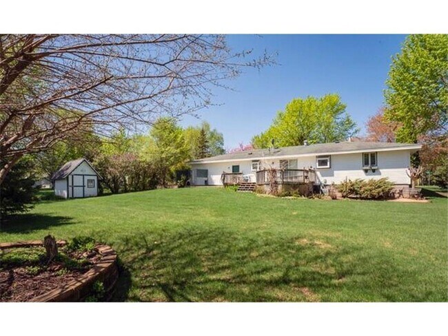 Foto del edificio - 5 br, 2 bath House - 14429 Vintage Street NW