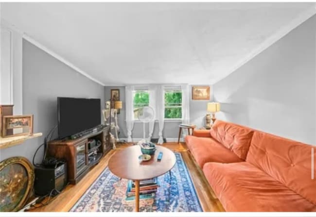 Photo - 22 RARITAN Ave Apartment