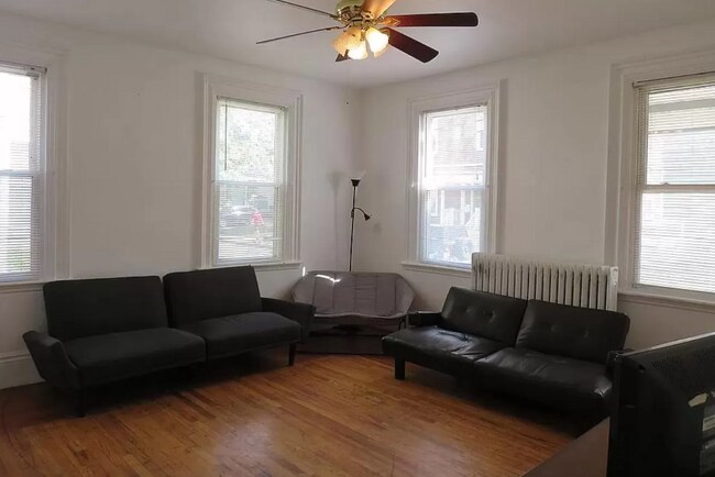 Foto del edificio - 8 Wadsworth St