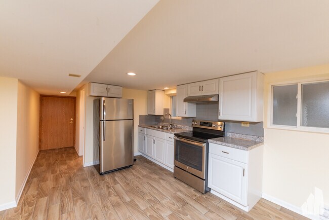 Foto del edificio - 5849 N Maplewood Ave