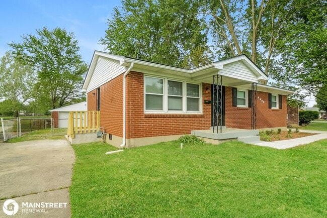 Building Photo - 8609 Blue Bell Dr