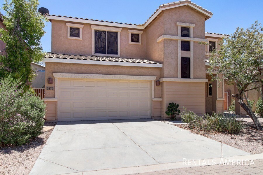 Primary Photo - 2579 E Indian Wells Pl