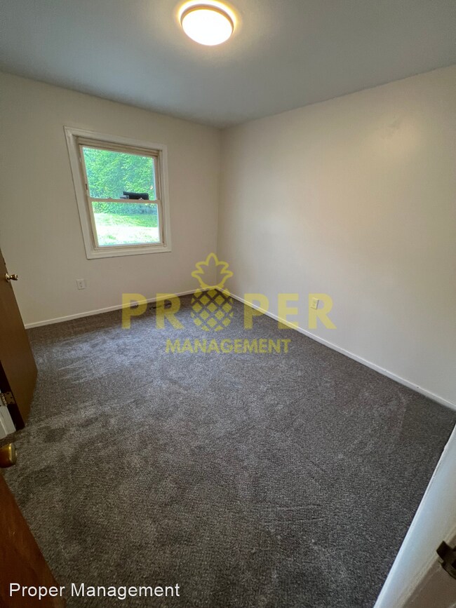 Building Photo - 3 br, 1 bath House - 1817 Ace Pl