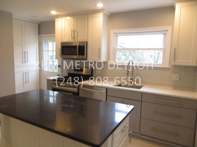 Foto del edificio - WOW! Stunning 2 Bedroom Ranch