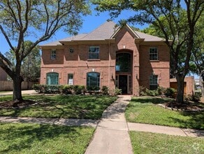 Building Photo - 3323 Scenic Elm St