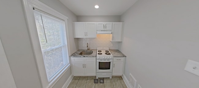 Photo - 3114 W Gordon St Apartment