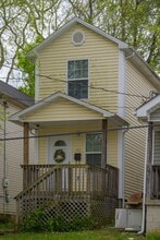 Building Photo - 142 Colfax St