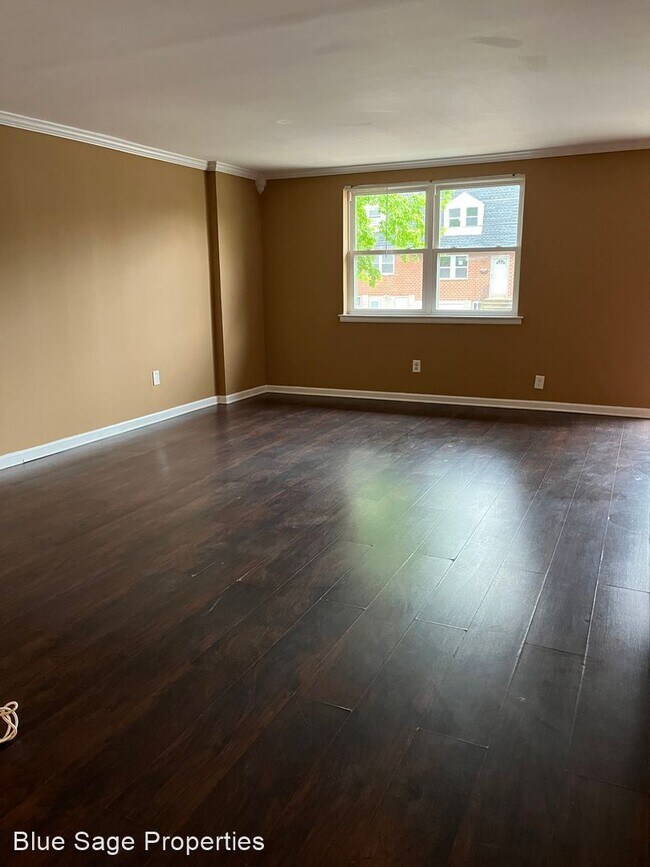 Building Photo - 3 br, 2 bath House - 1244 Rainer Rd