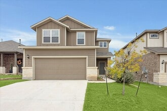 Building Photo - 379 Papaya Dr