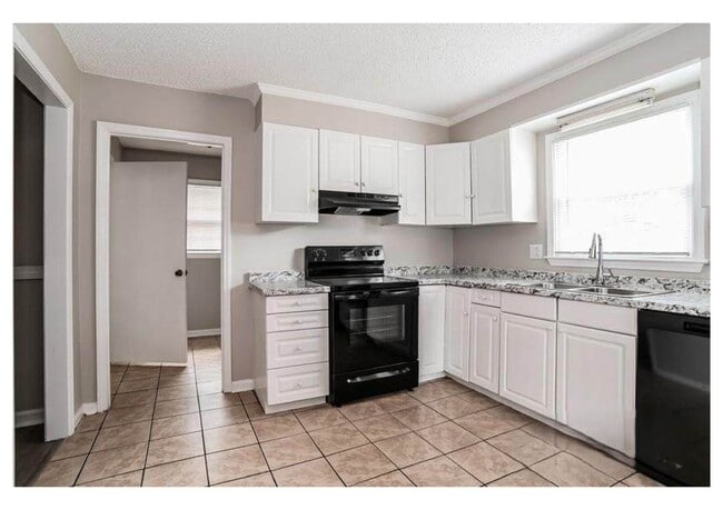 Building Photo - X Glenarden Drive