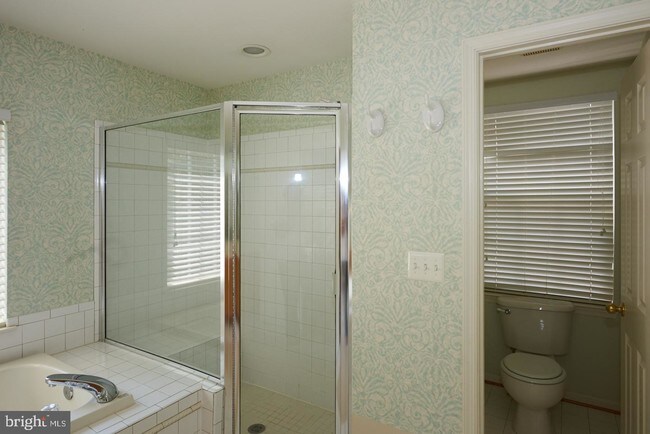Building Photo - 13812 Crownsgate Way