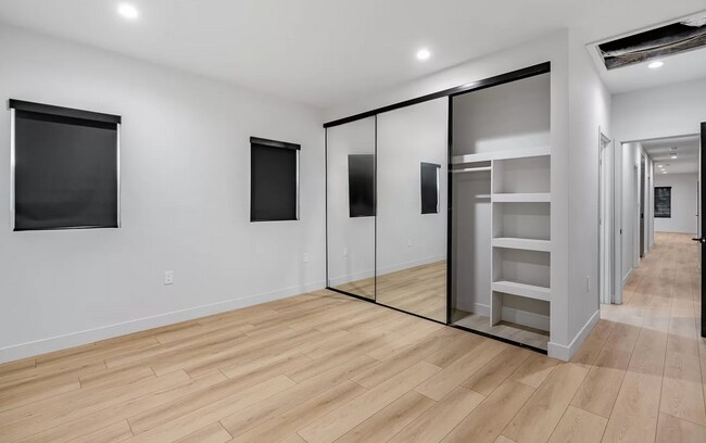 Foto del edificio - 130 Robinson St. Los Angeles, CA 90026