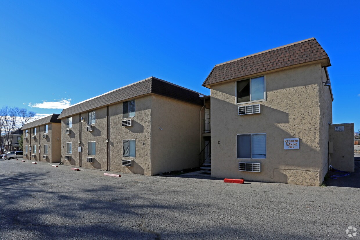 Foto del edificio - Santa Maria Apartments
