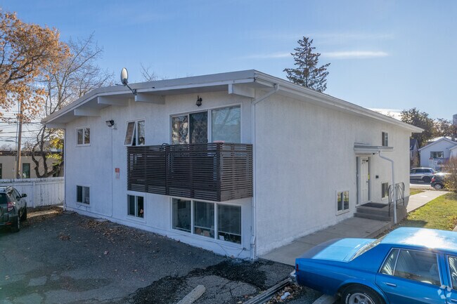 Photo du bâtiment - Centre Crescent Apartments 1