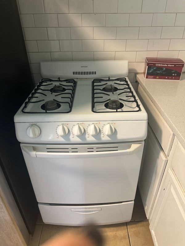 Foto del edificio - 220-222 Beardsley Street, 3rd floor