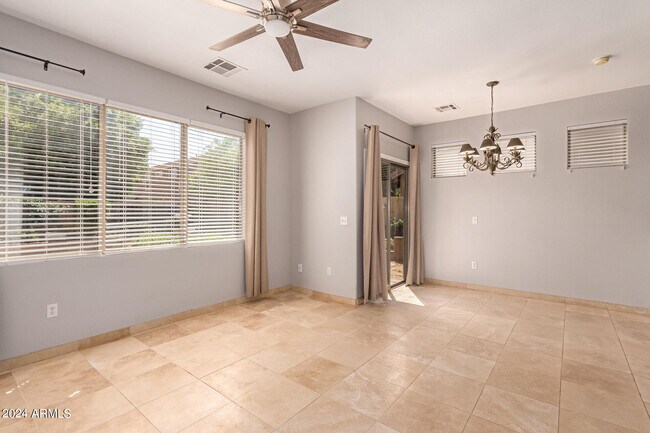 Building Photo - 4049 E Melinda Ln