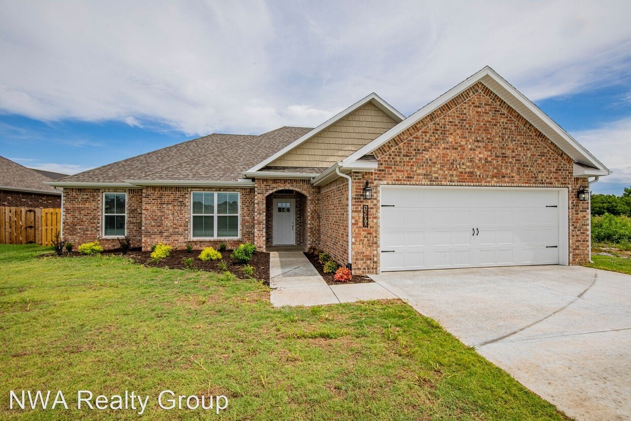 4 br, 2 bath House 1500 Seay Circle House Rental in Pea Ridge, AR