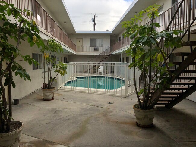 Pool - 657 Milford W St