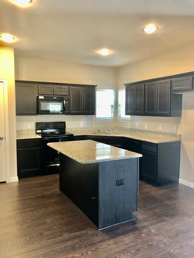 Building Photo - 281 Wrangler Ave , Forney TX 75126