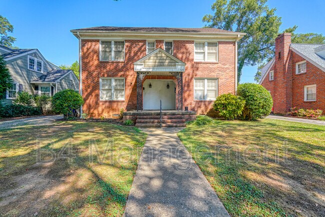 Foto del edificio - 528 Poplar St