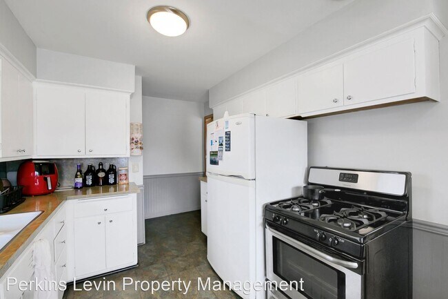 Building Photo - 3 br, 1.5 bath House - 2948 Grand St Ne