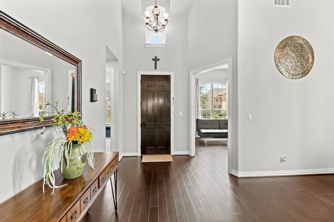 Building Photo - 424 Guadalupe River Ln