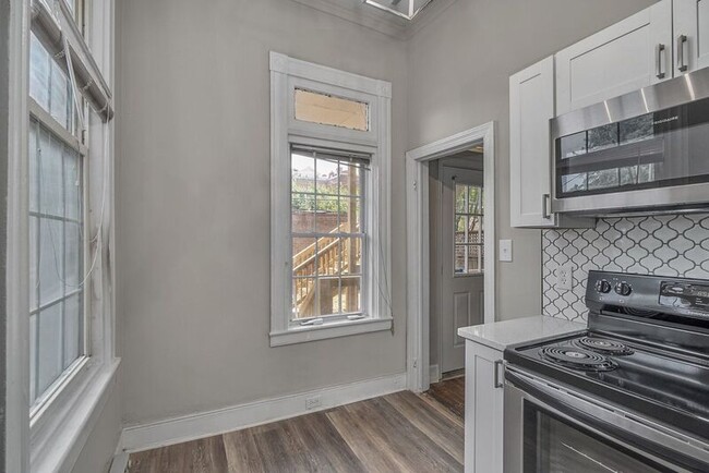Foto del edificio - 2215 West Grace Street