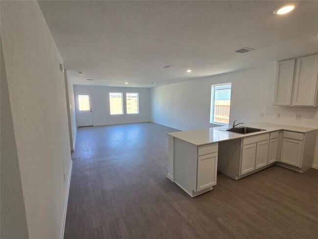 Foto del edificio - 313 Nicholas Rd