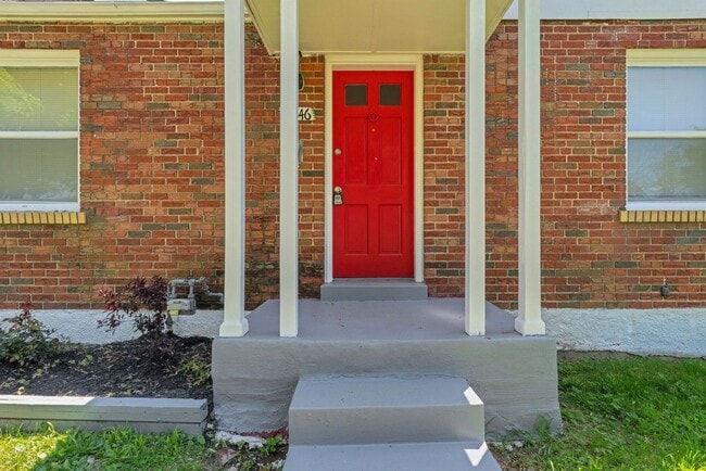 Building Photo - Charming 2BR House in Saint Louis
