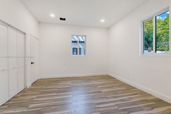 Building Photo - 24 NW 86th St