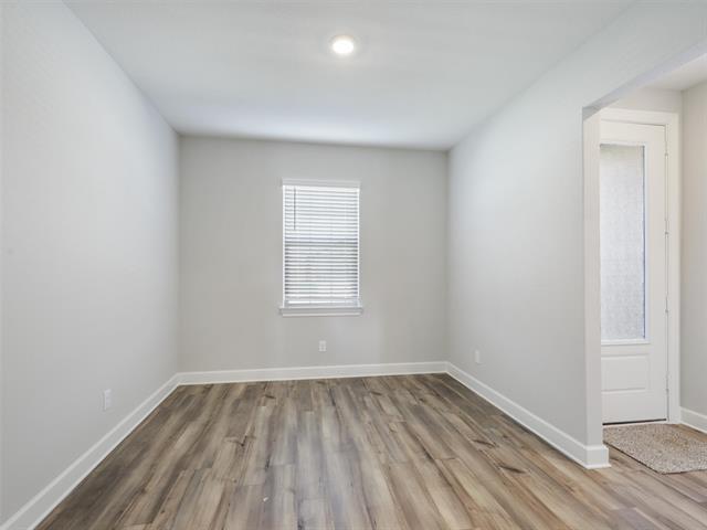 Foto del edificio - 621 Harbor Oaks Dr