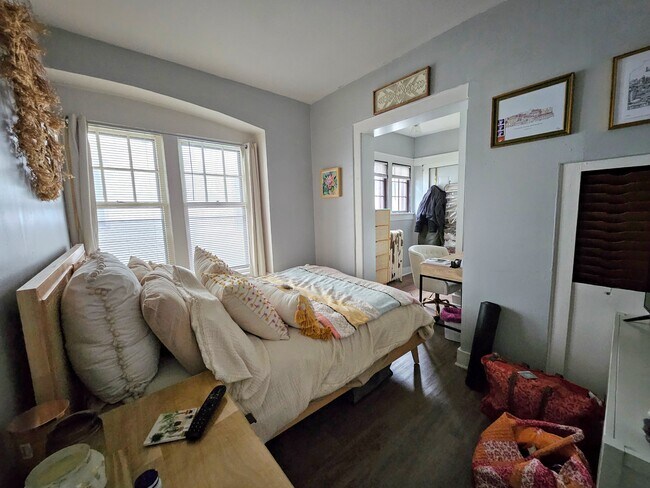 Foto del edificio - 2934 N Maryland Ave