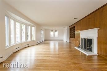 Building Photo - 150 Buckminster Rd