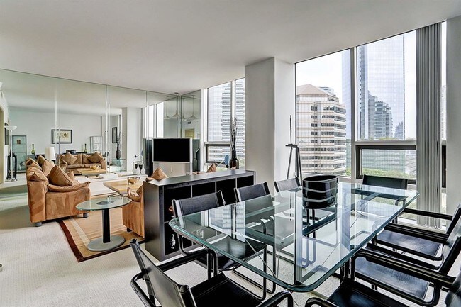 Foto del edificio - 5100 San Felipe St