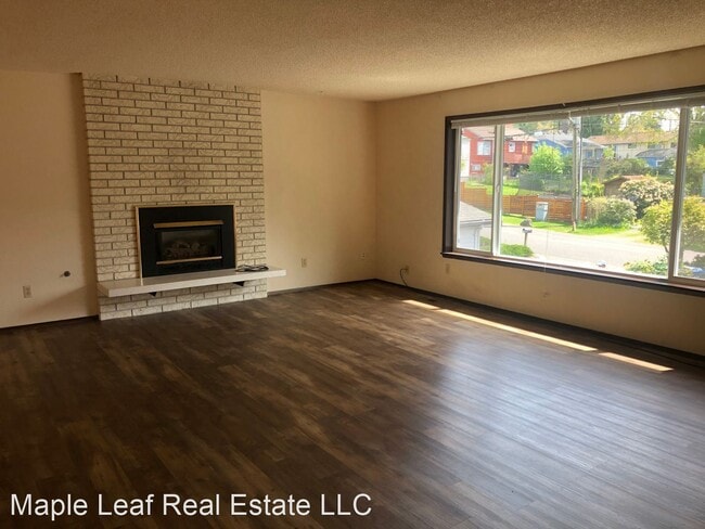 Building Photo - 3 br, 2 bath House - 340 NE 94th St