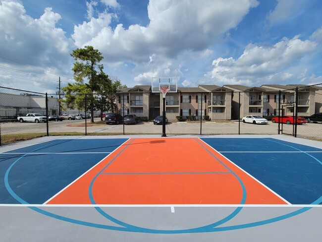 Building Photo - Champions Pointe Apartments