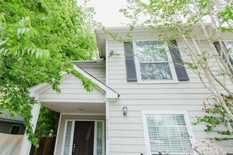Building Photo - 4121 Mallow St