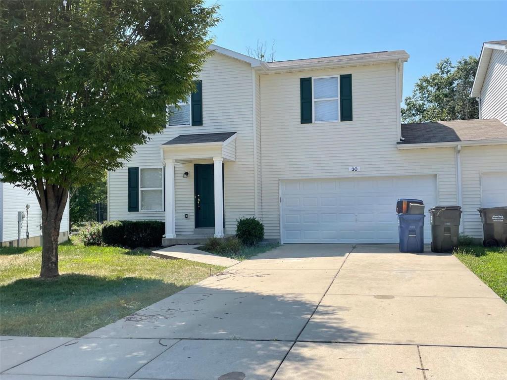 Foto principal - 30 Chesterfield Ct