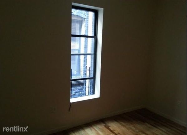 Building Photo - 209 E 23rd St