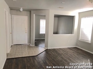 Building Photo - 107 Booker Palm