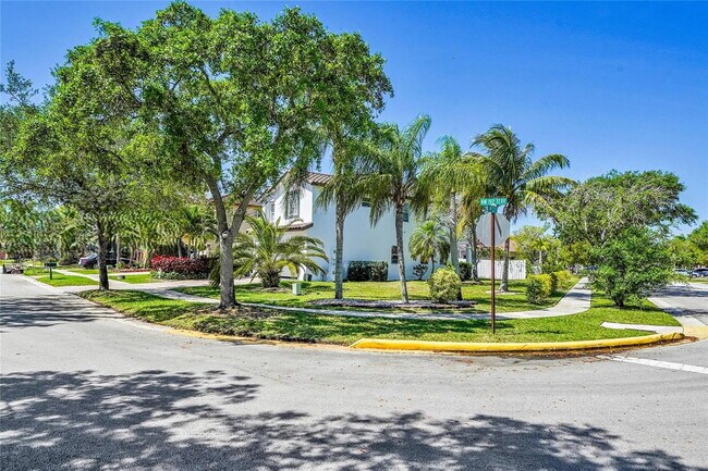 Foto del edificio - 1298 NW 192nd Terrace
