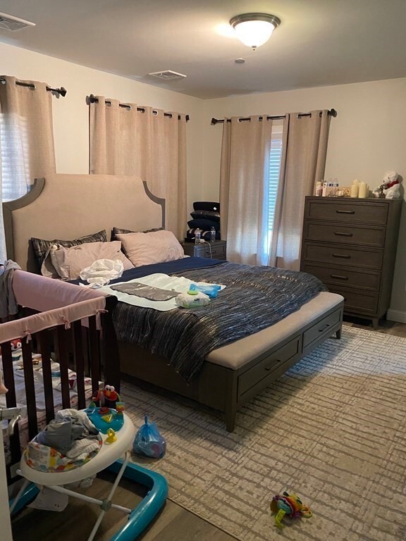 Building Photo - 40 Ames Ave