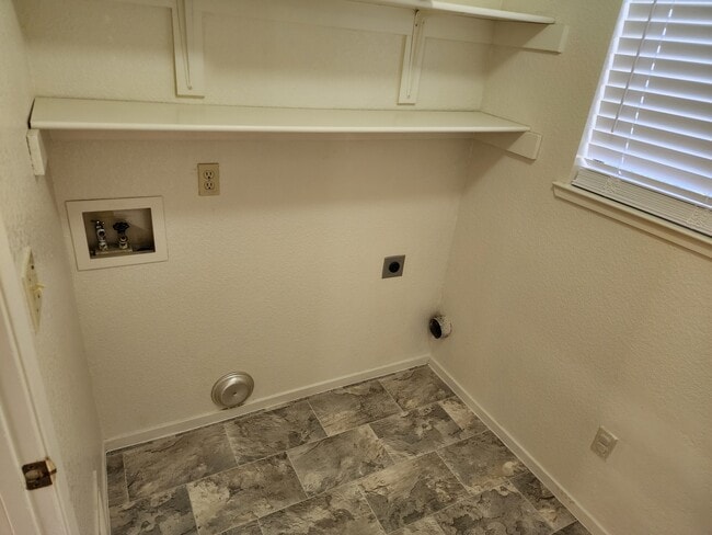 Building Photo - 3639 Tuscany Pl