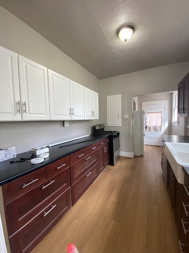 Foto del edificio - 3 Bedroom - Nevada Old North End